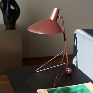 &Tradition designové stolní lampy Tripod HM9