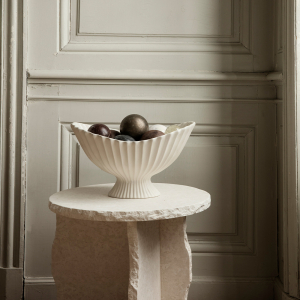Ferm Living designové odkládací stolky Mineral Sculptural Table