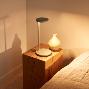 Flos designové stolní lampy Oblique