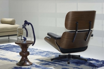Vitra designové podnožky Lounge Chair Ottoman