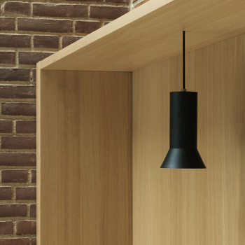 Normann Copenhagen designová závěsná svítidla Hat Lamp Linear Small