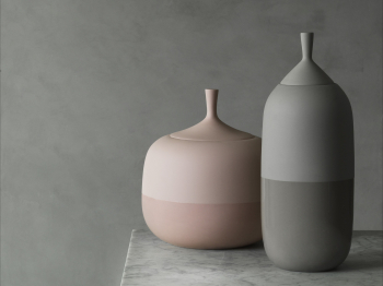 Normann Copenhagen designové vázy Pepo Jar (výška 34 cm)